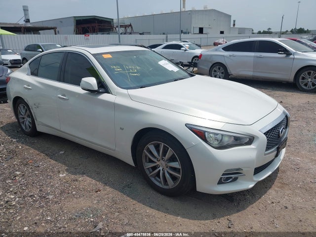 45478836 :رقم المزاد ، JN1BV7AP9FM343733 vin ، 2015 Infiniti Q50 Premium مزاد بيع
