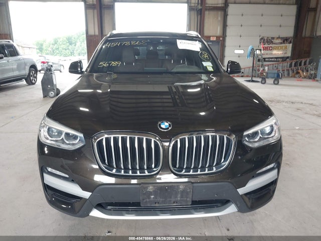 5UXTR9C57KLE21277 BMW X3 Xdrive30i