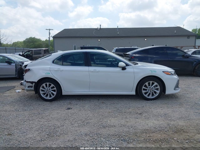 Продажа на аукционе авто 2024 Toyota Camry Le, vin: 4T1C11AK3RU870990, номер лота: 45478910