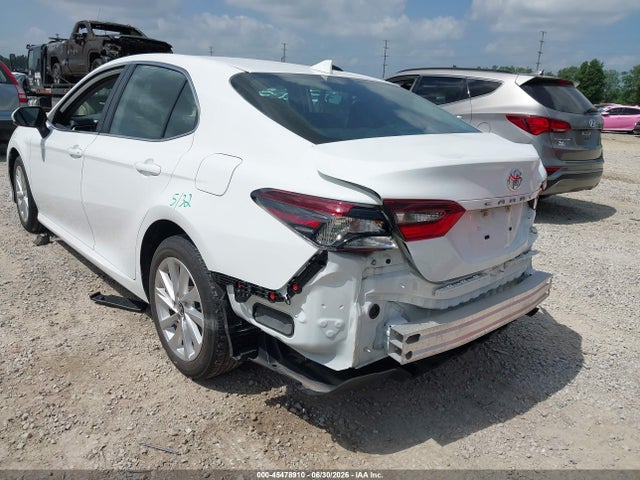 2024 Toyota Camry Le მანქანა იყიდება აუქციონზე, vin: 4T1C11AK3RU870990, აუქციონის ნომერი: 45478910