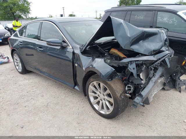 45478909 :رقم المزاد ، 1G6DW5RK1L0130863 vin ، 2020 Cadillac Ct5 Luxury مزاد بيع