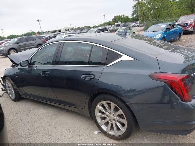 45478909 :رقم المزاد ، 1G6DW5RK1L0130863 vin ، 2020 Cadillac Ct5 Luxury مزاد بيع