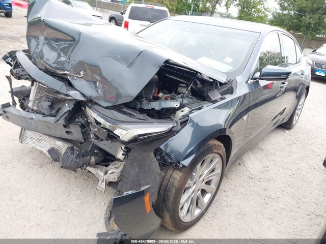 45478909 :رقم المزاد ، 1G6DW5RK1L0130863 vin ، 2020 Cadillac Ct5 Luxury مزاد بيع