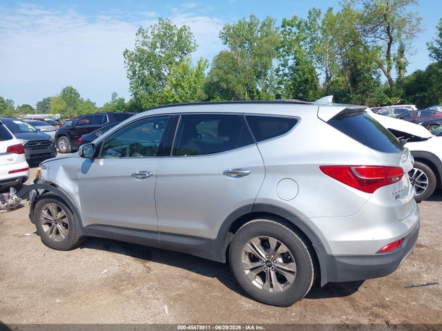 Продажа на аукционе авто 2015 Hyundai Santa Fe Sport 2.4l, vin: 5XYZU3LB7FG303256, номер лота: 45478911