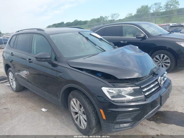 45478918 :رقم المزاد ، 3VV0B7AX5JM028326 vin ، 2018 Volkswagen Tiguan 2.0t S مزاد بيع