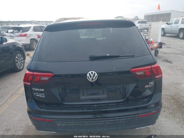 2018 Volkswagen Tiguan 2.0t S მანქანა იყიდება აუქციონზე, vin: 3VV0B7AX5JM028326, აუქციონის ნომერი: 45478918