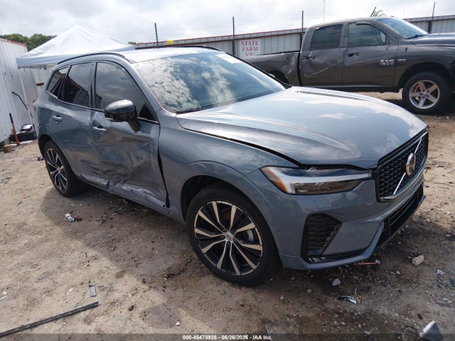 Продажа на аукционе авто 2024 Volvo Xc60 B5 Plus Dark Theme, vin: YV4L12RL0R1713472, номер лота: 45478926