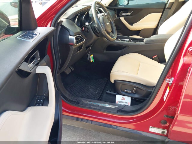 2019 Jaguar F-pace 25t Premium მანქანა იყიდება აუქციონზე, vin: SADCJ2FX2KA357014, აუქციონის ნომერი: 45478953