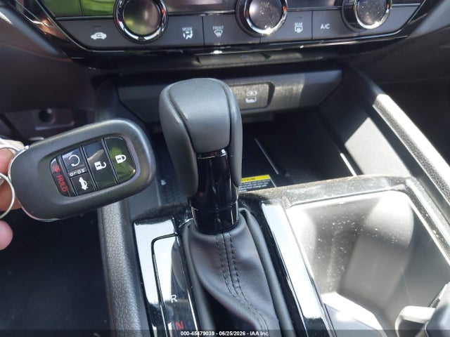 2025 Honda Accord Hybrid Sport-l მანქანა იყიდება აუქციონზე, vin: 1HGCY2F71SA042052, აუქციონის ნომერი: 45479039