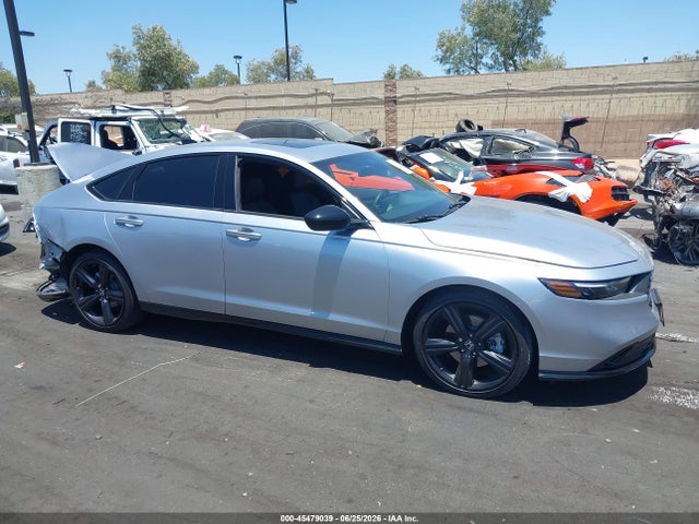 2025 Honda Accord Hybrid Sport-l მანქანა იყიდება აუქციონზე, vin: 1HGCY2F71SA042052, აუქციონის ნომერი: 45479039