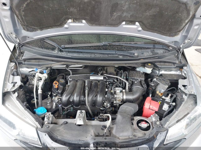 Honda FIT LX 2017 3HGGK5H58HM713843 Image 10