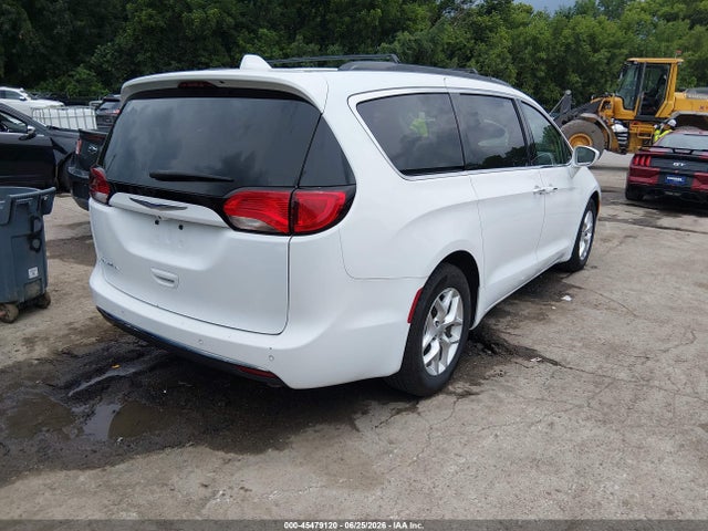 2020 Chrysler Pacifica Touring მანქანა იყიდება აუქციონზე, vin: 2C4RC1FG2LR143342, აუქციონის ნომერი: 45479120
