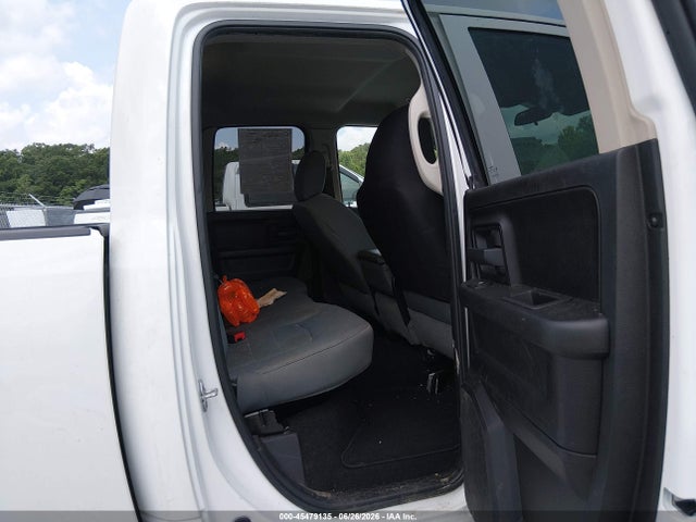 45479135 :رقم المزاد ، 1C6RR6FTXKS598551 vin ، 2019 Ram 1500 Classic Express  4x2 6'4 Box مزاد بيع
