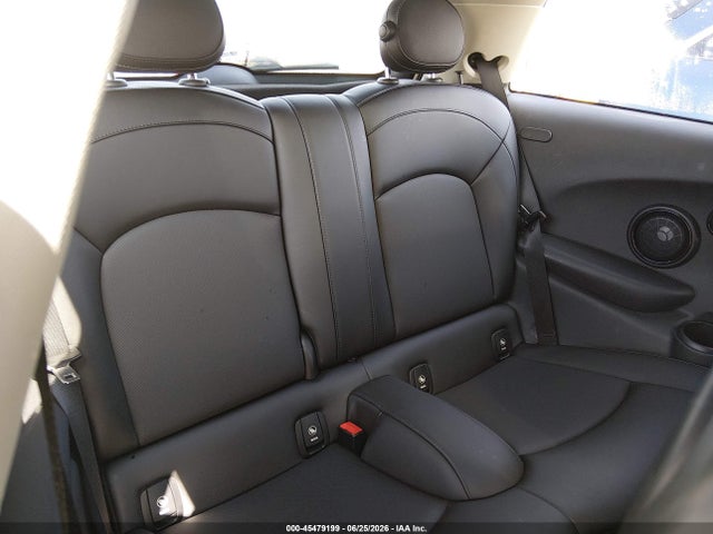 Продажа на аукционе авто 2015 Mini Hardtop Cooper, vin: WMWXM5C50FT939628, номер лота: 45479199