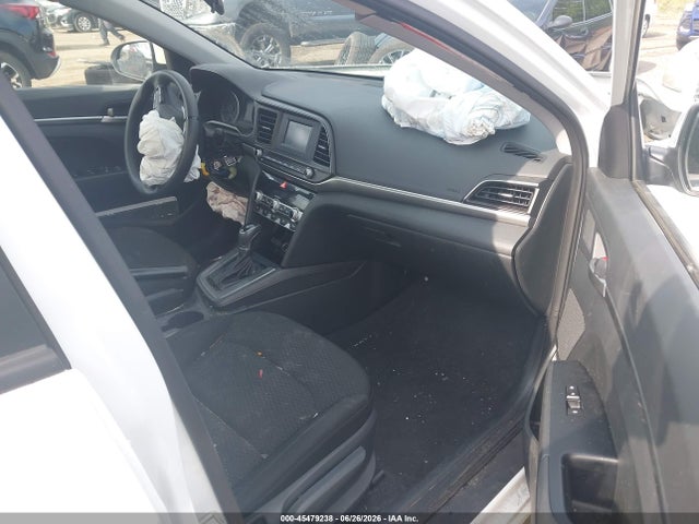 Продаж на аукціоні авто 2020 Hyundai Elantra Se, vin: 5NPD74LF3LH613323, номер лоту: 45479238