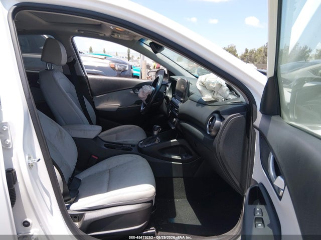 KM8K53A37NU778747 Hyundai Kona Limited