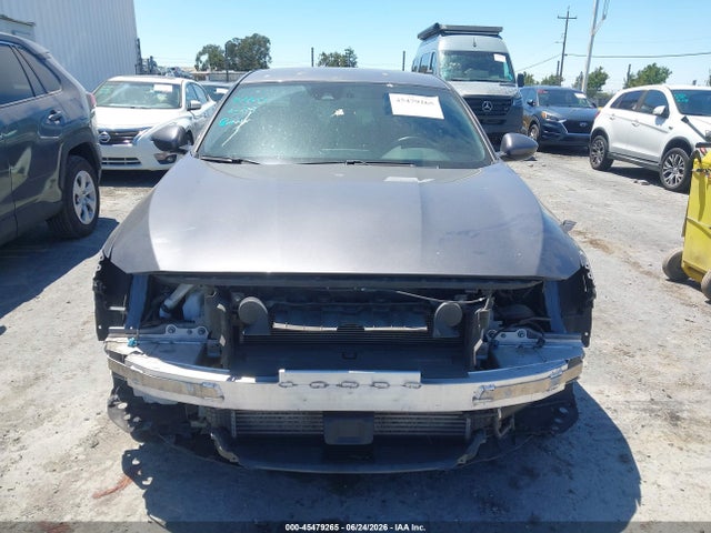 1HGCV1F39KA148006 Honda Accord Sport