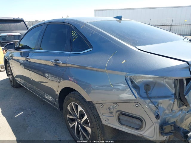 2024 Volkswagen Jetta 1.5t S მანქანა იყიდება აუქციონზე, vin: 3VW5M7BU1RM082069, აუქციონის ნომერი: 45479270