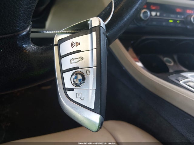 45479279 :رقم المزاد ، WBA5A5C51ED504108 vin ، 2014 Bmw 528i مزاد بيع