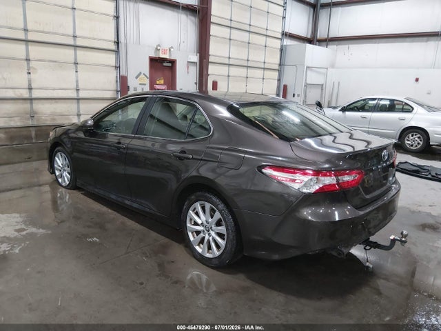 JTNB11HK1J3046496 Toyota CAMRY LE