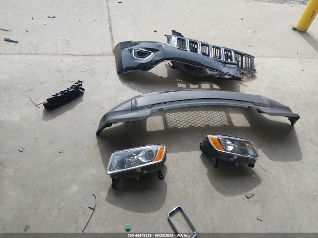 1C4RJFAG9GC444408 Jeep Grand Cherokee Laredo