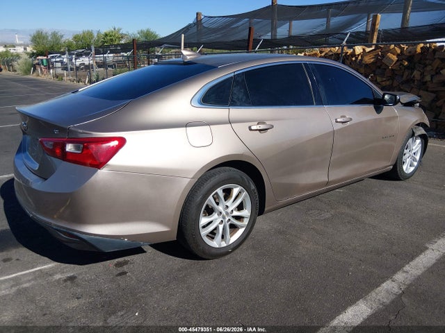 Chevrolet MALIBU LT 2018 1G1ZD5ST6JF260118 Image 4