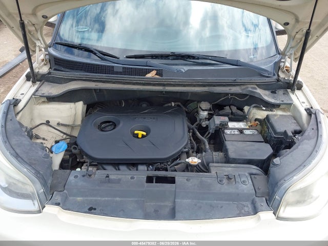 Продаж на аукціоні авто 2015 Kia Soul !, vin: KNDJX3A51F7118621, номер лоту: 45479382
