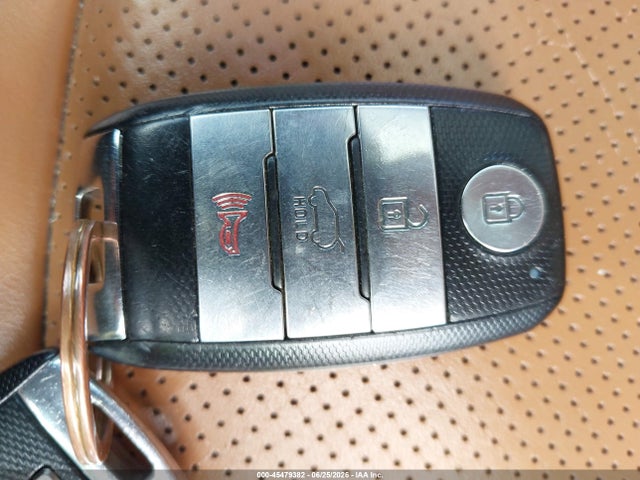 Продаж на аукціоні авто 2015 Kia Soul !, vin: KNDJX3A51F7118621, номер лоту: 45479382