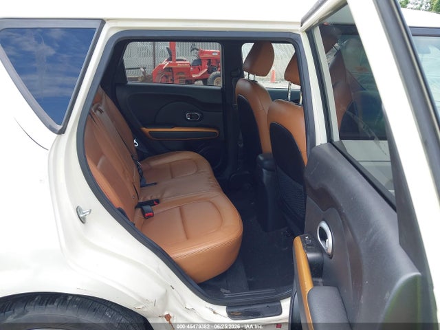 Продаж на аукціоні авто 2015 Kia Soul !, vin: KNDJX3A51F7118621, номер лоту: 45479382