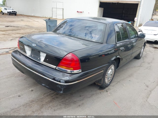 Продаж на аукціоні авто 1998 Ford Crown Victoria Lx, vin: 2FAFP74W7WX180624, номер лоту: 45479416