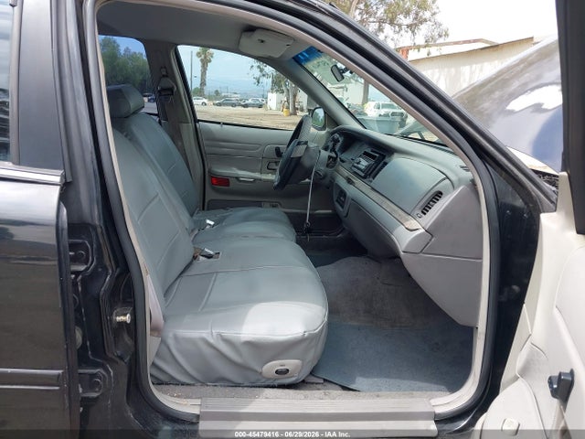 Продаж на аукціоні авто 1998 Ford Crown Victoria Lx, vin: 2FAFP74W7WX180624, номер лоту: 45479416