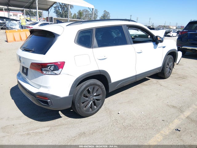 2022 Volkswagen Taos 1.5t S მანქანა იყიდება აუქციონზე, vin: 3VVCX7B24NM088766, აუქციონის ნომერი: 45479424