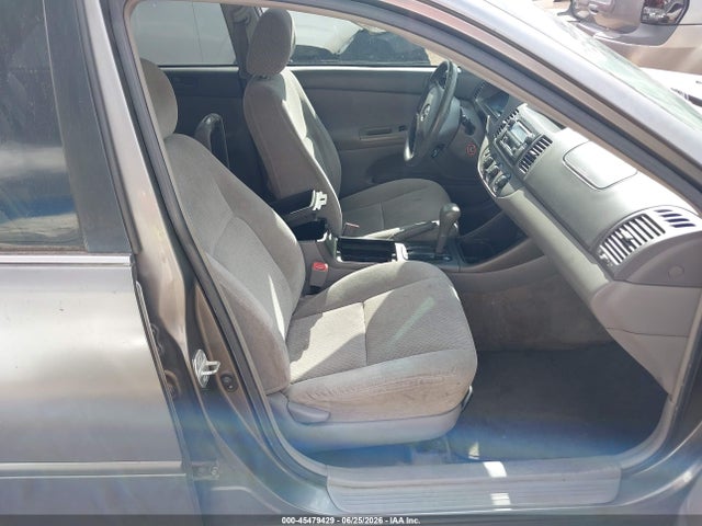 Продаж на аукціоні авто 2004 Toyota Camry Le, vin: 4T1BE32K04U869623, номер лоту: 45479429