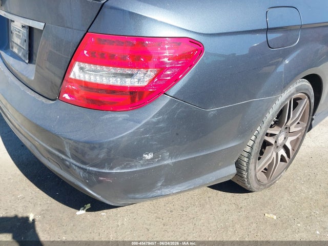WDDGJ4HB0EG280743 Mercedes-Benz C 250