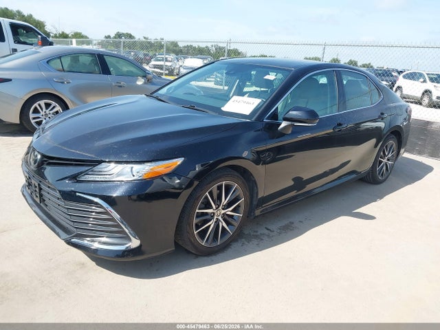 4T1F11AK1MU422317 Toyota CAMRY XLE