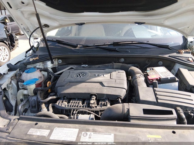 Aukcja sprzedaży 2017 Volkswagen Passat 1.8t R-line, vin: 1VWDT7A39HC039428, numer aukcji: 45479497