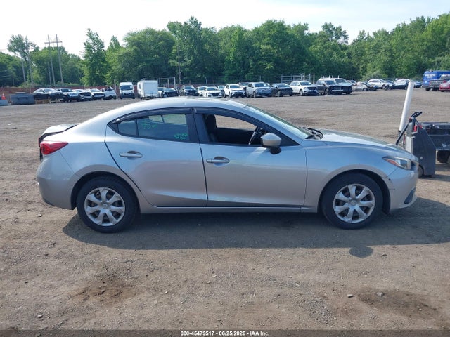 Продаж на аукціоні авто 2016 Mazda Mazda3 I Sport, vin: JM1BM1T71G1283363, номер лоту: 45479517