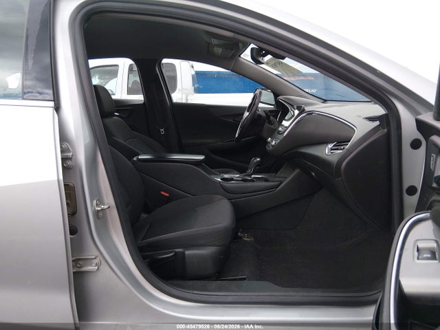 1G1ZE5ST1HF209942 Chevrolet MALIBU 1LT