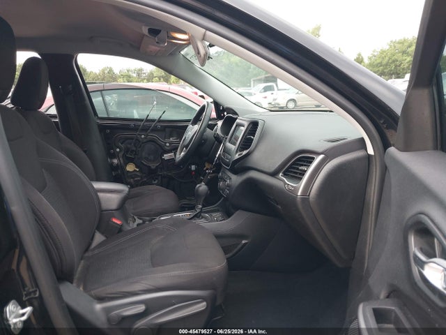 Продаж на аукціоні авто 2019 Jeep Cherokee Latitude Fwd, vin: 1C4PJLCB5KD455786, номер лоту: 45479527