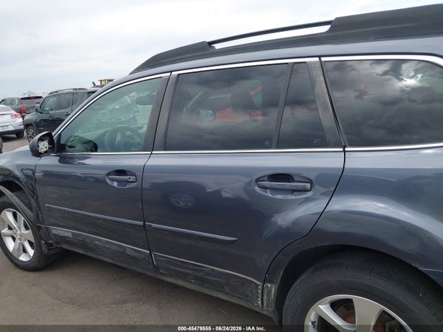 Subaru Outback 2.5i Limited 2014 4S4BRBMC2E3283792 Image 15