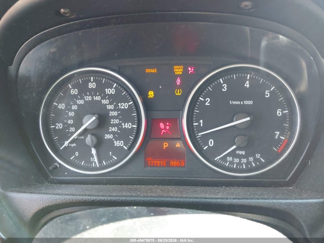2011 Bmw 328i Xdrive მანქანა იყიდება აუქციონზე, vin: WBAPK7C59BF087449, აუქციონის ნომერი: 45479575