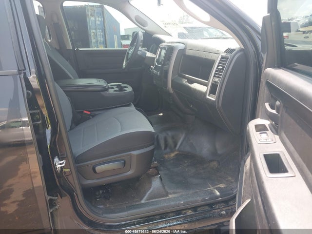 Продажа на аукционе авто 2021 Ram 1500 Classic Tradesman  4x4 5'7 Box, vin: 3C6RR7KG2MG664163, номер лота: 45479583