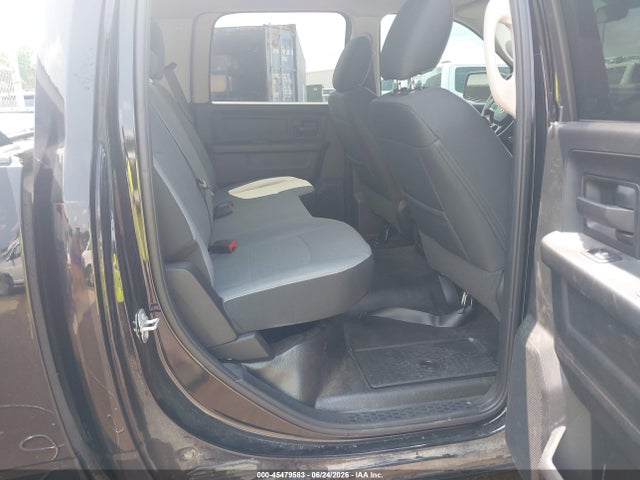 Продажа на аукционе авто 2021 Ram 1500 Classic Tradesman  4x4 5'7 Box, vin: 3C6RR7KG2MG664163, номер лота: 45479583
