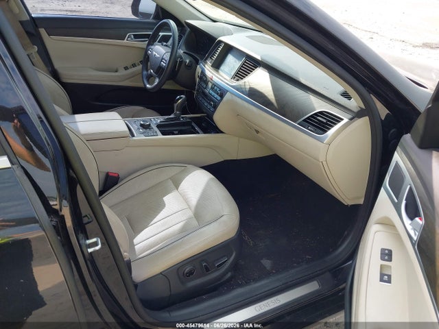 2016 Hyundai Genesis 3.8 მანქანა იყიდება აუქციონზე, vin: KMHGN4JE5GU125270, აუქციონის ნომერი: 45479614
