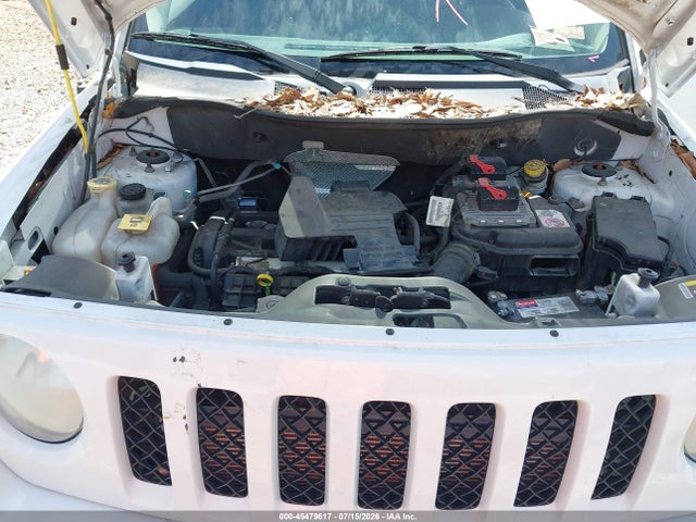 1C4NJPBB8ED925717 Jeep Patriot Sport