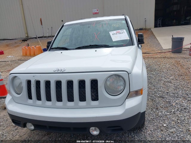 1C4NJPBB8ED925717 Jeep Patriot Sport