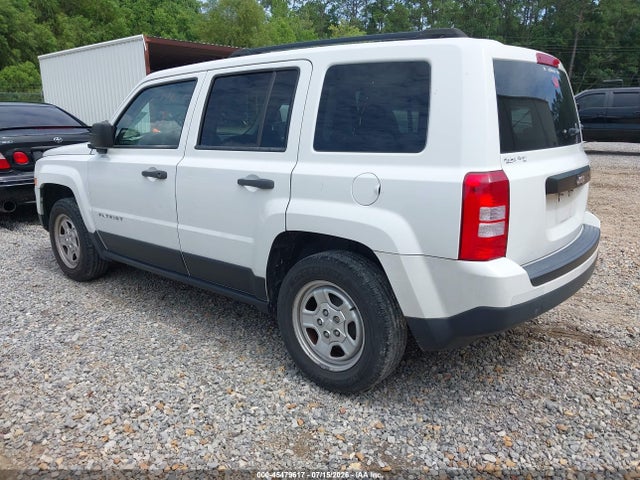 1C4NJPBB8ED925717 Jeep Patriot Sport