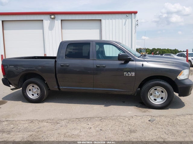 2018 Ram 1500 Tradesman  4x4 5'7 Box მანქანა იყიდება აუქციონზე, vin: 1C6RR7KG5JS306754, აუქციონის ნომერი: 45479624