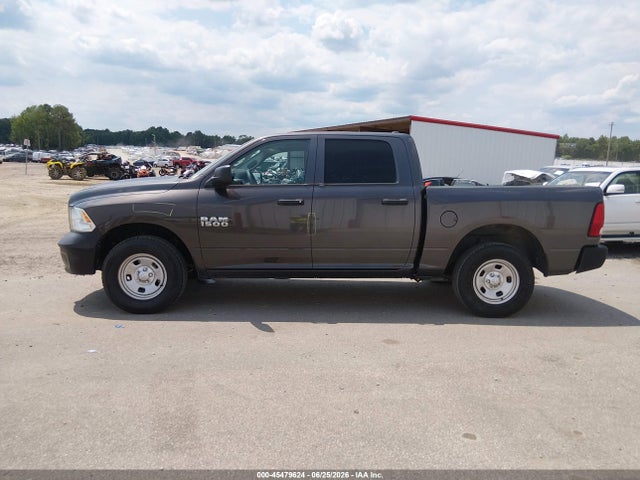2018 Ram 1500 Tradesman  4x4 5'7 Box მანქანა იყიდება აუქციონზე, vin: 1C6RR7KG5JS306754, აუქციონის ნომერი: 45479624