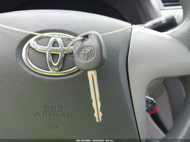 45479655 :رقم المزاد ، 4T4BE46K59R056985 vin ، 2009 Toyota Camry Le مزاد بيع